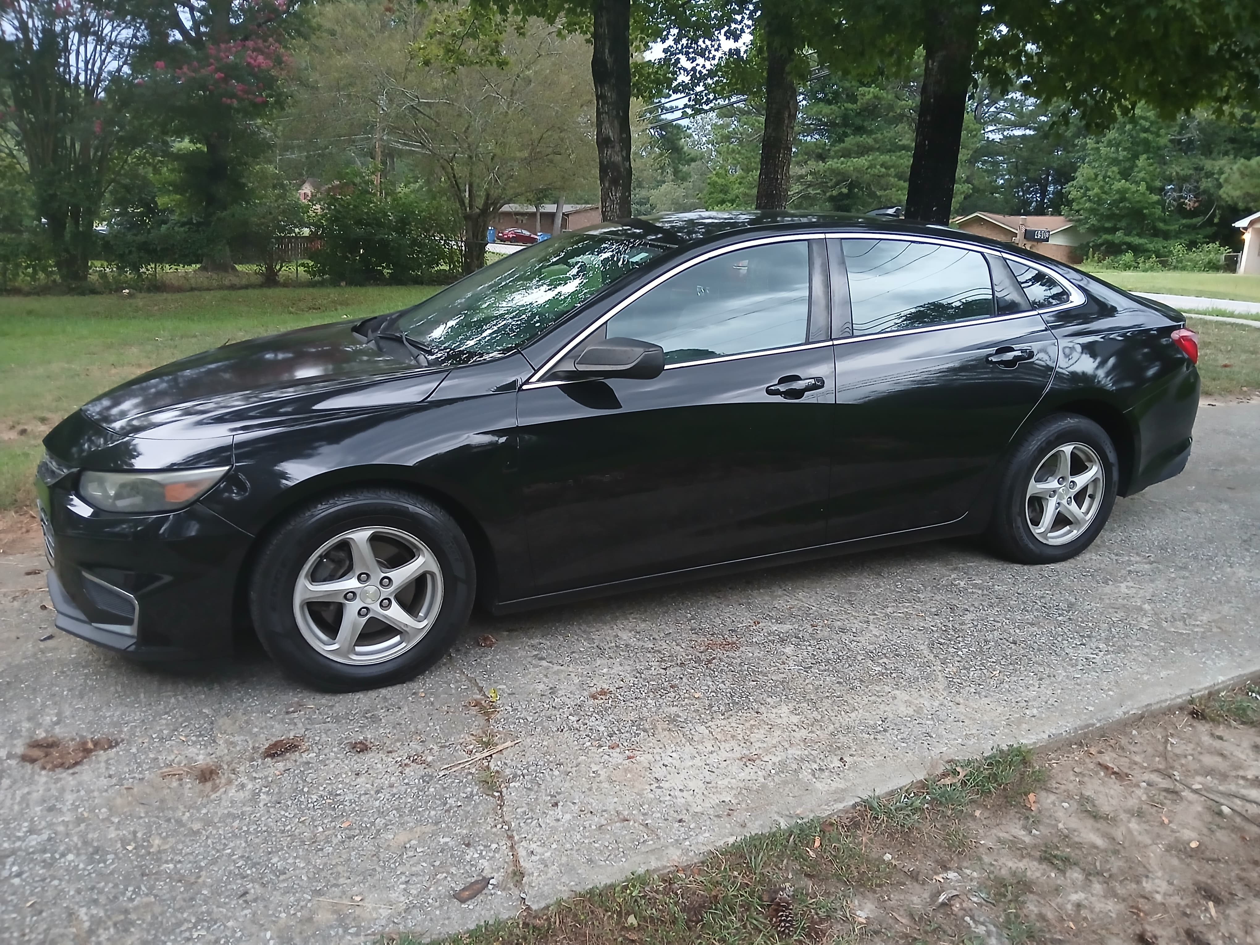 $5800 obo 2016 Chevrolet Malibu