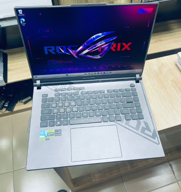 $1,485.00 ASUS ROG Strix G614jv